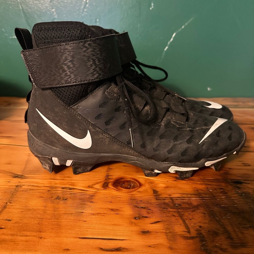 Nike Black and White Football Cleats
